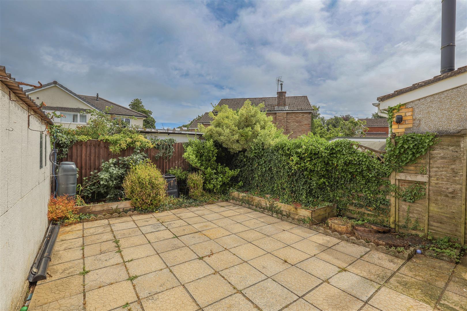 2 Druids Green, Cowbridge, Vale of Glamorgan, CF71 7BP